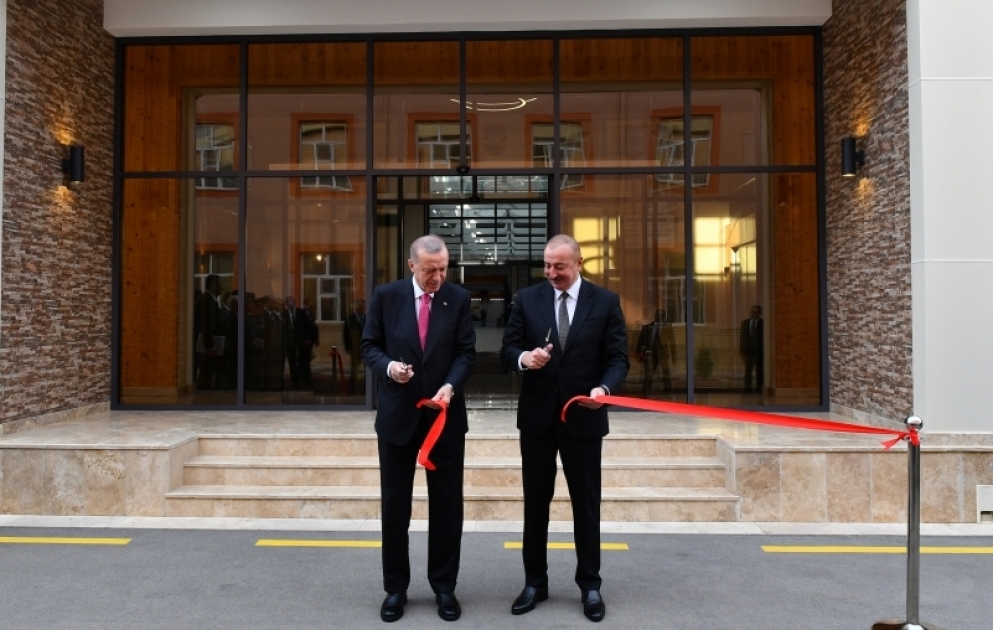 Nachitschewan: Türkische und aserbaidschanische Präsidenten weihen militärisch-industriellen Komplex für Reparatur und Herstellung ein