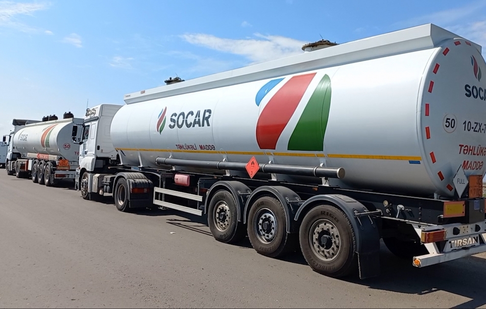 Azerbaijan sends 64 tons of fuel to Khankendi
