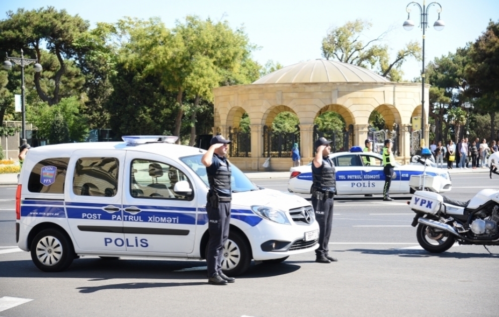 Azerbaijan observes nationwide moment of silence to pay respect to martyrs