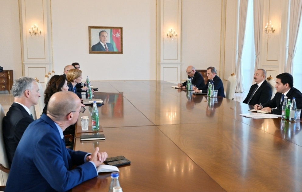 Le président azerbaïdjanais reçoit l’administratrice de l’USAID, une Secrétaire d’État américaine adjointe et le conseiller principal du Département d’État américain pour les négociations sur le Caucase