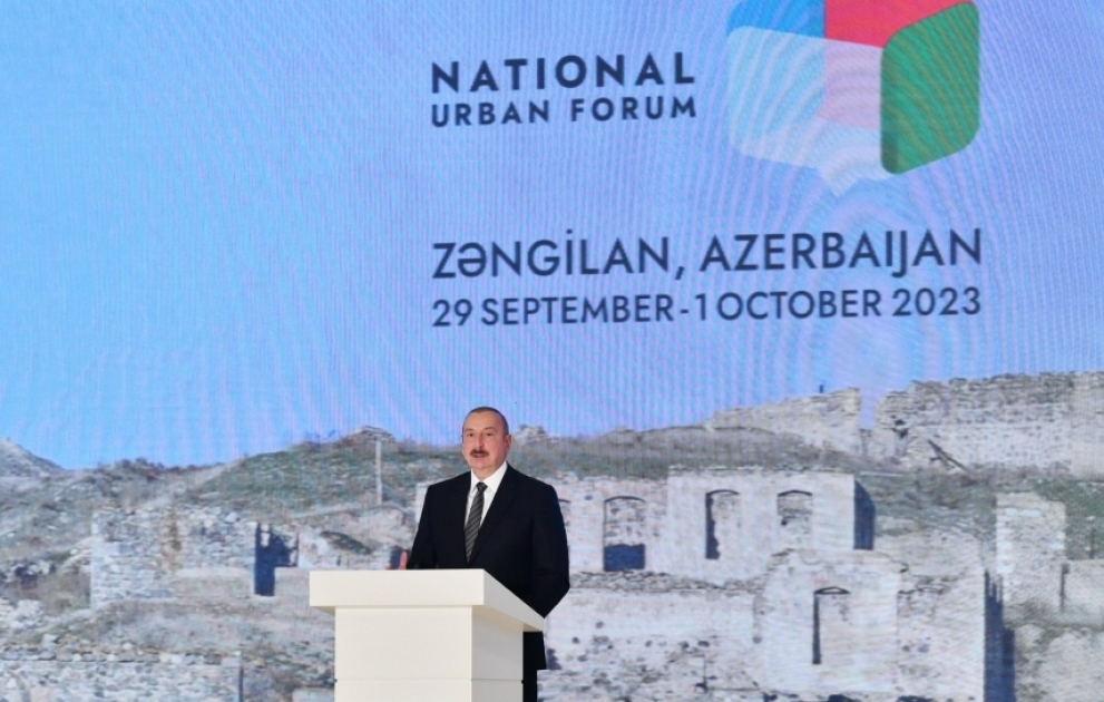 Zəngilanda 2-ci Azərbaycan Milli Şəhərsalma Forumunun açılış mərasimi keçirilib 
Prezident İlham Əliyev forumun açılış mərasimində çıxış edib