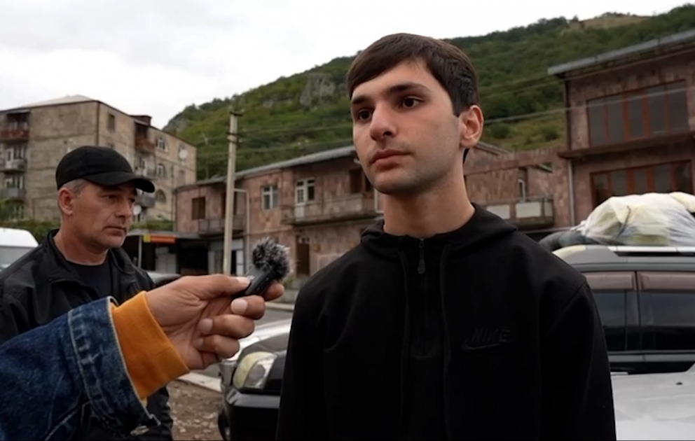 Все армяне в один голос говорят, что им никто не угрожал и ничего не делал