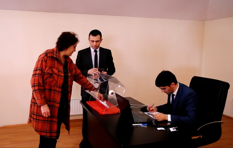 Daha 114 ailə Füzuli şəhərinə köçürüləcək
