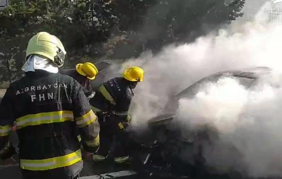 Səbail rayonunda avtomobilində baş verən yanğın söndürülüb