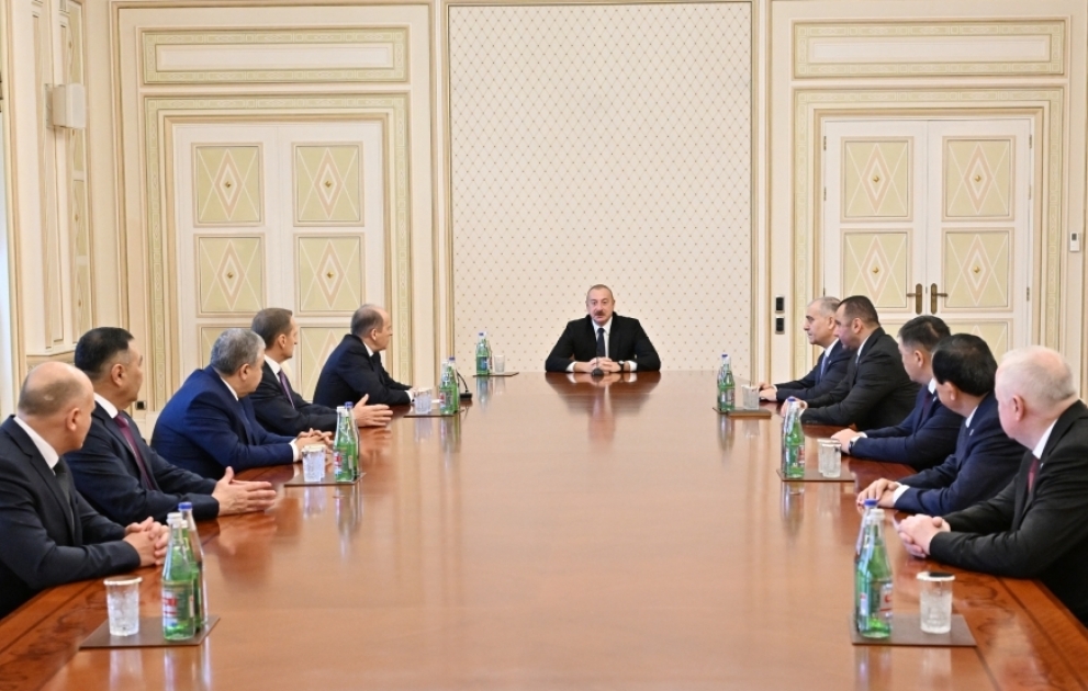 Prezident İlham Əliyev MDB-yə üzv dövlətlərin təhlükəsizlik və xüsusi xidmət orqanları rəhbərləri şurasının 53-cü iclasının iştirakçılarını qəbul edib YENİLƏNİB