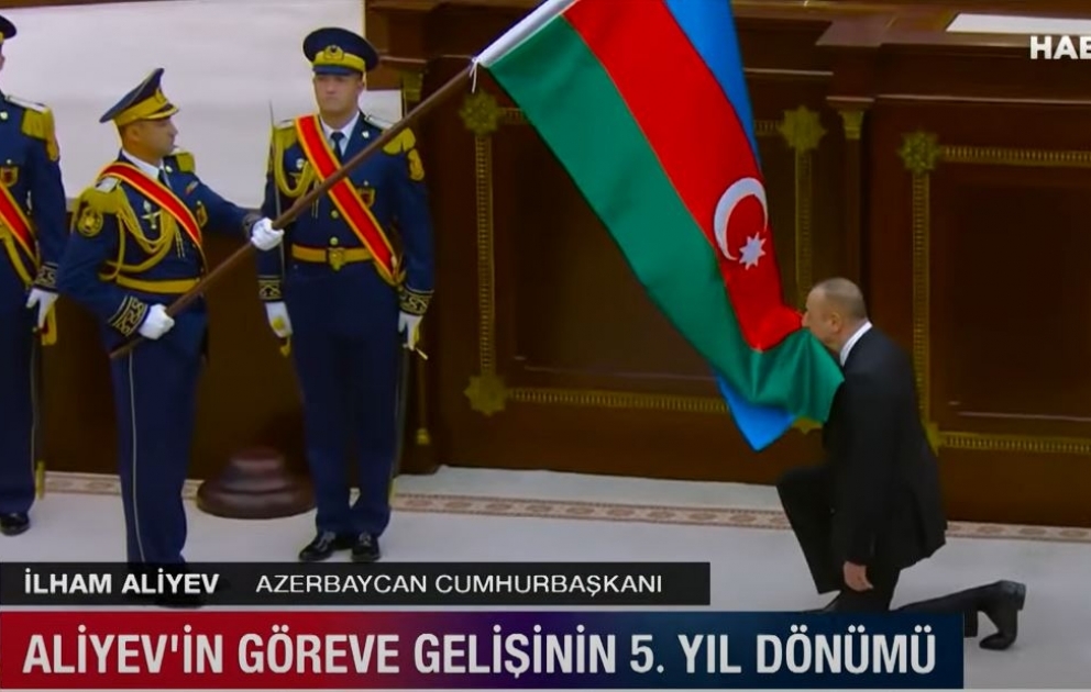 “Haber Qlobal” Prezident İlham Əliyevin ilk dəfə ölkə başçısı seçilməsinin 20 illiyi münasibətilə süjet hazırlayıb