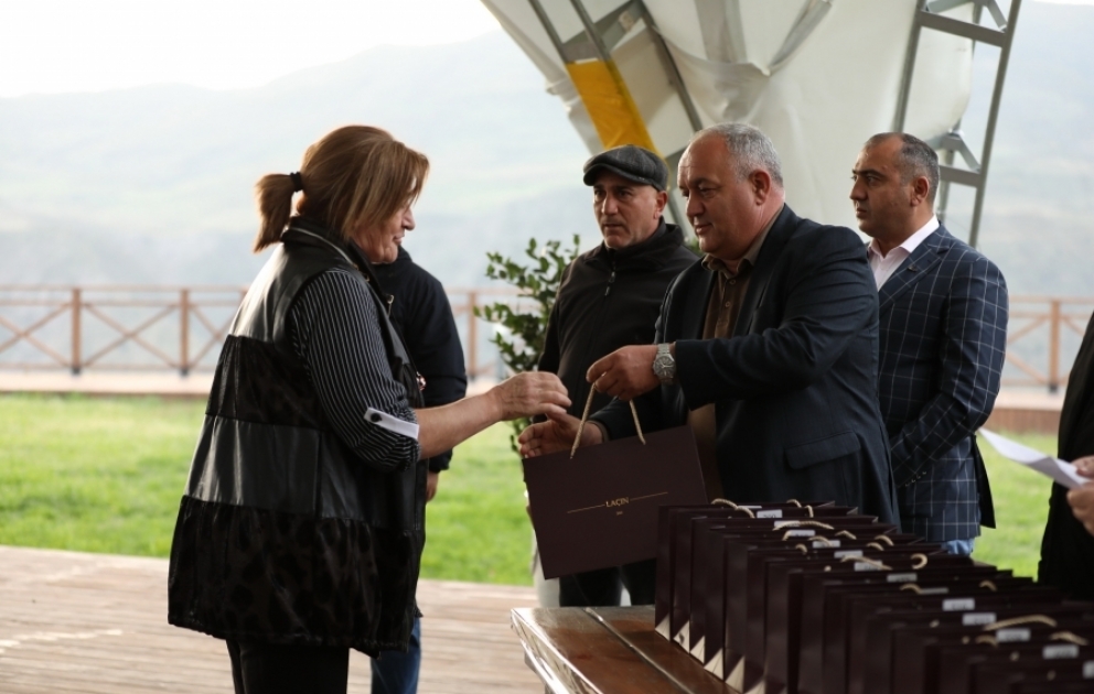 Daha 26 laçınlı ailəyə evlərinin açarları təqdim olunub