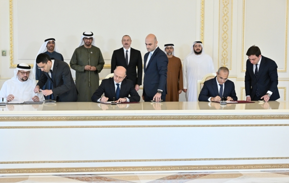 Azərbaycan Hökuməti ilə Birləşmiş Ərəb Əmirliklərinin “Masdar” şirkəti arasında sənədlər imzalanıb