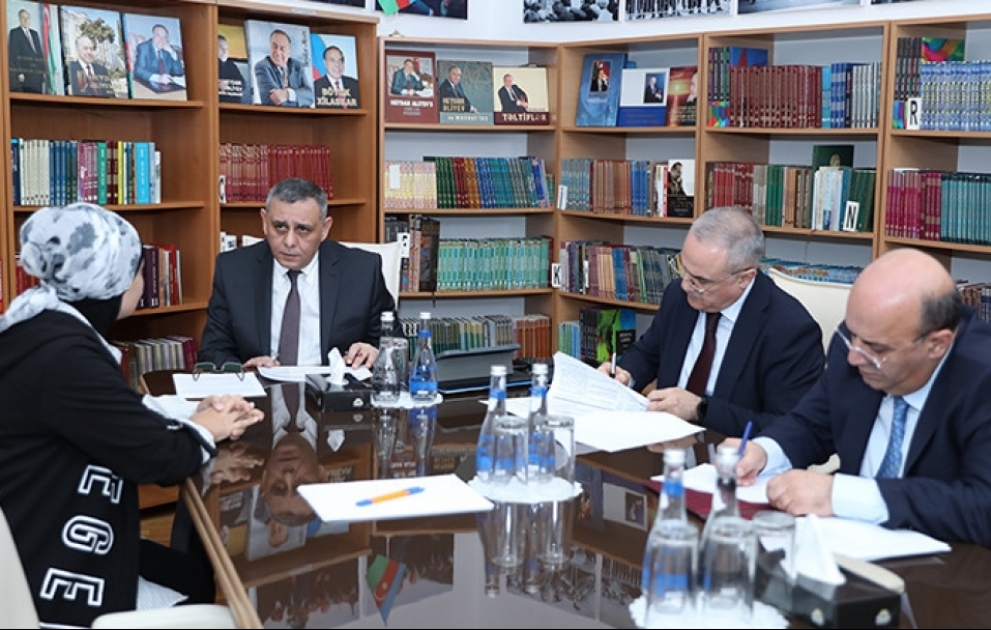 Səfərbərlik və Hərbi Xidmətə Çağırış üzrə Dövlət Xidmətinin rəisi Qazaxda vətəndaşlarla görüşüb