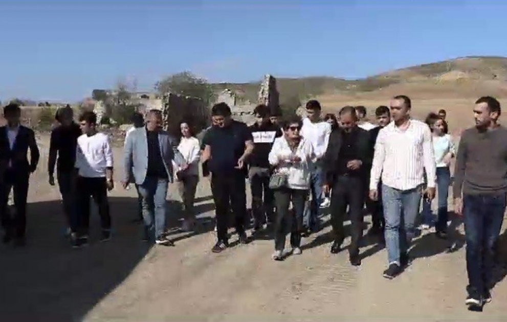 Tələbələr Cəbrayıl və Zəngilanda aparılan tikinti-quruculuq işləri tanış olublar