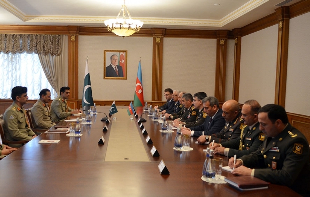 Azerbaijan and Pakistan discussed issues of military cooperation