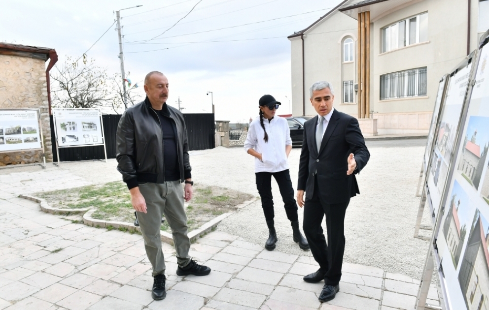 Visite de la mosquée Mamayi dans la ville de Choucha