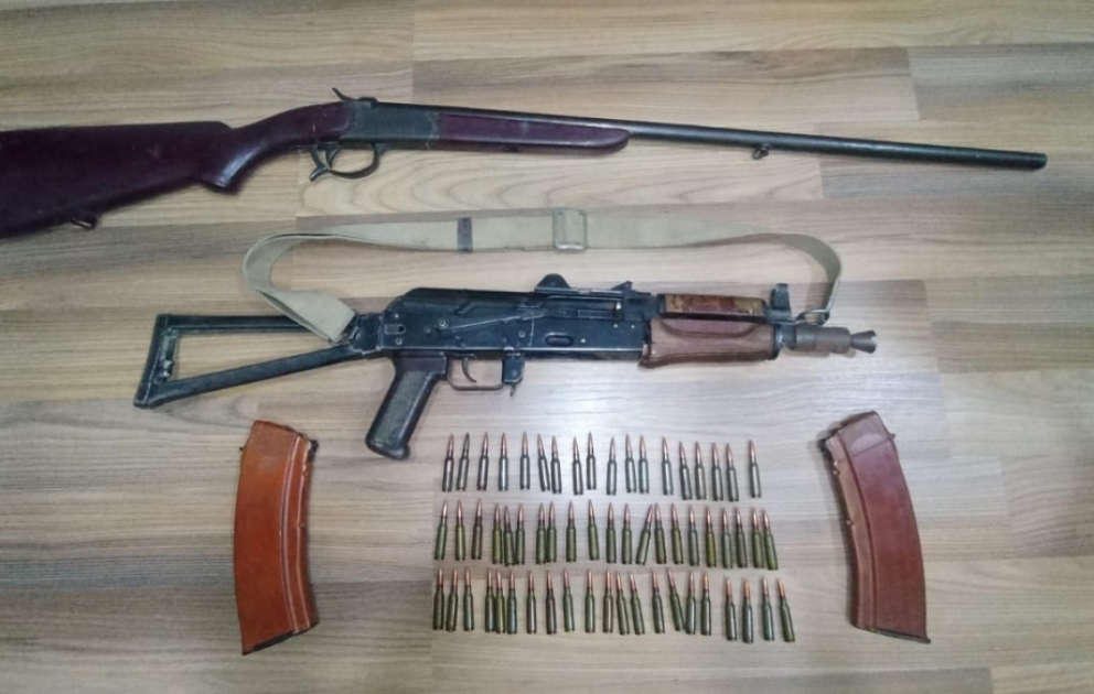 Şirvanda "AKS-U" markalı avtomat, daraq və patronlar aşkarlanıb
