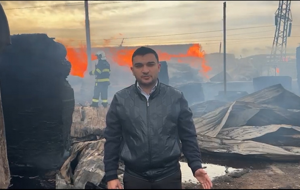 Bazarda baş verən yanğın yerindən son məlumat
