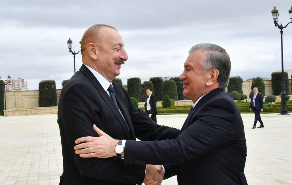 Bakou : le président azerbaïdjanais rencontre son homologue ouzbek