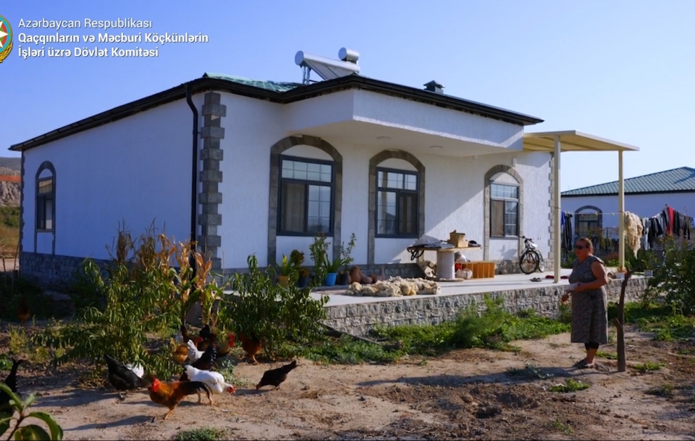 Ağalı sakini: Həyətyanı sahəmizdə təsərrüfatla məşğul oluruq