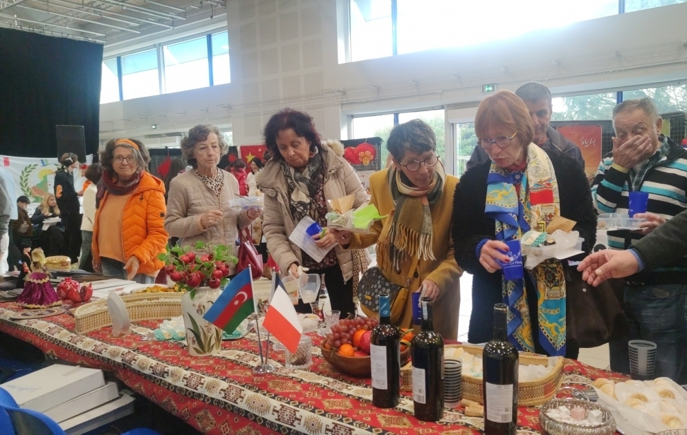 “Les Papilles du monde” festivalında Azərbaycan mədəniyyəti və milli mətbəxi təqdim olunub