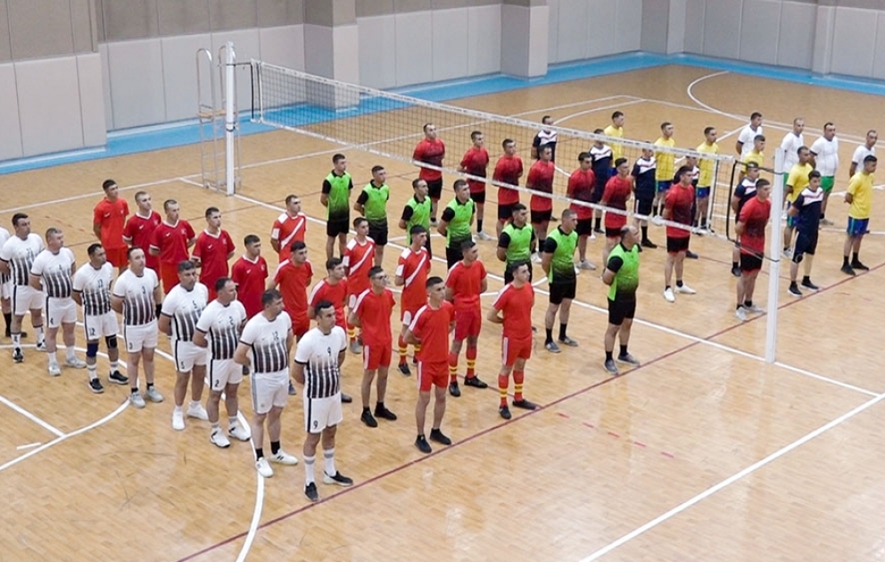 Əlahiddə Ümumqoşun Ordunun hərbi qulluqçuları arasında voleybol birinciliyi keçirilib