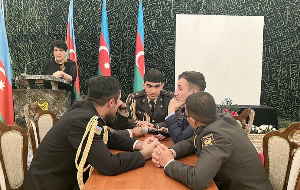 Hərbi qulluqçular arasında bilik yarışması keçirilib