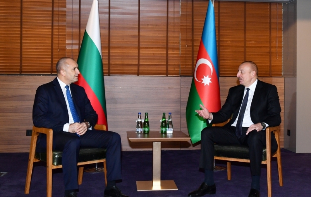 Prezident İlham Əliyevin Bolqarıstan Prezidenti Rumen Radev ilə təkbətək görüşü olub