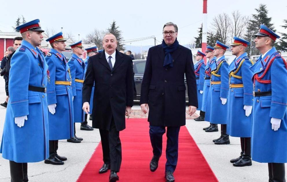 Le président Aliyev termine sa visite de travail en Serbie