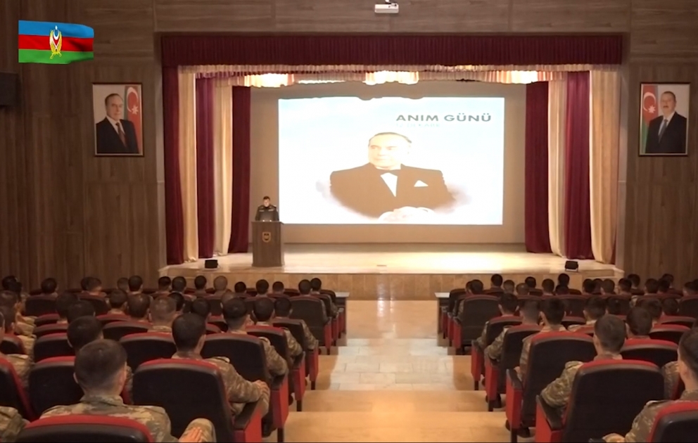 Ümummilli Lider Heydər Əliyevin anım günü münasibətilə tədbir keçirilib