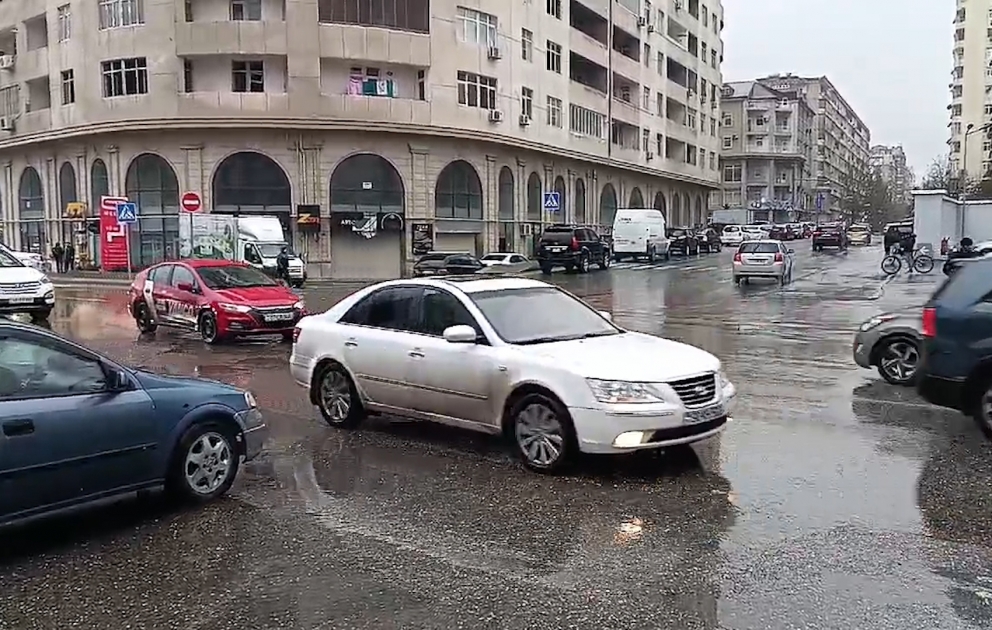 Yol polisi hava ilə bağlı sürücülərə müraciət etdi