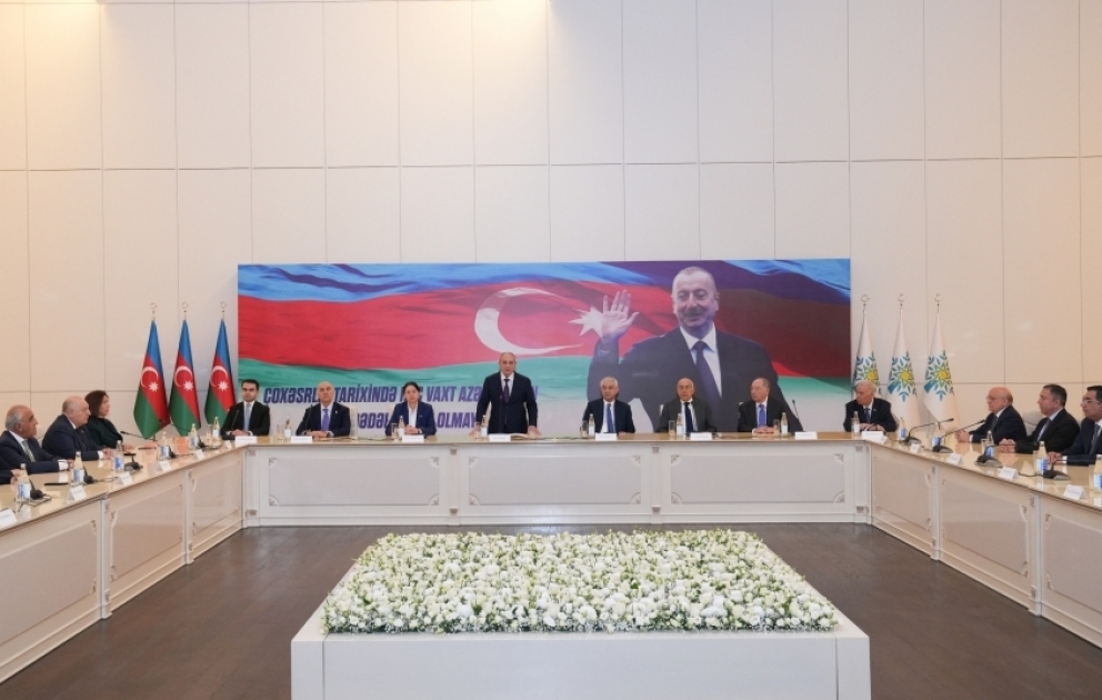 Yeni Azərbaycan Partiyası İdarə Heyətinin genişləndirilmiş iclası keçirilir