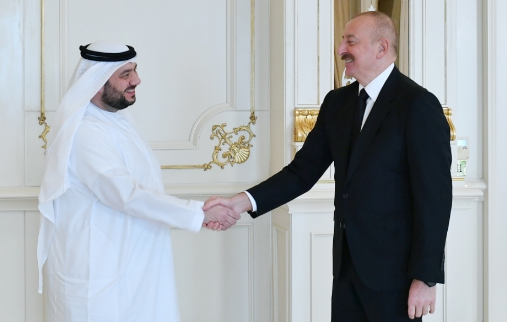 Präsident Ilham Aliyev empfängt Investitionsminister der Vereinigten Arabischen Emirate