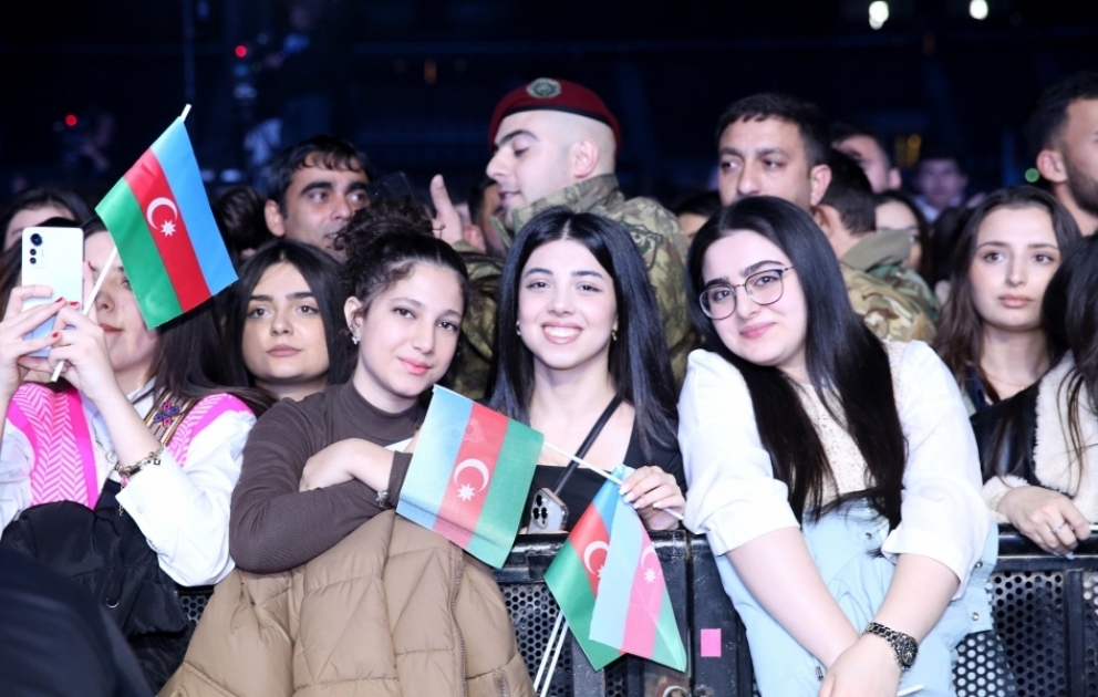 Bakı Kristal Zalında möhtəşəm festival