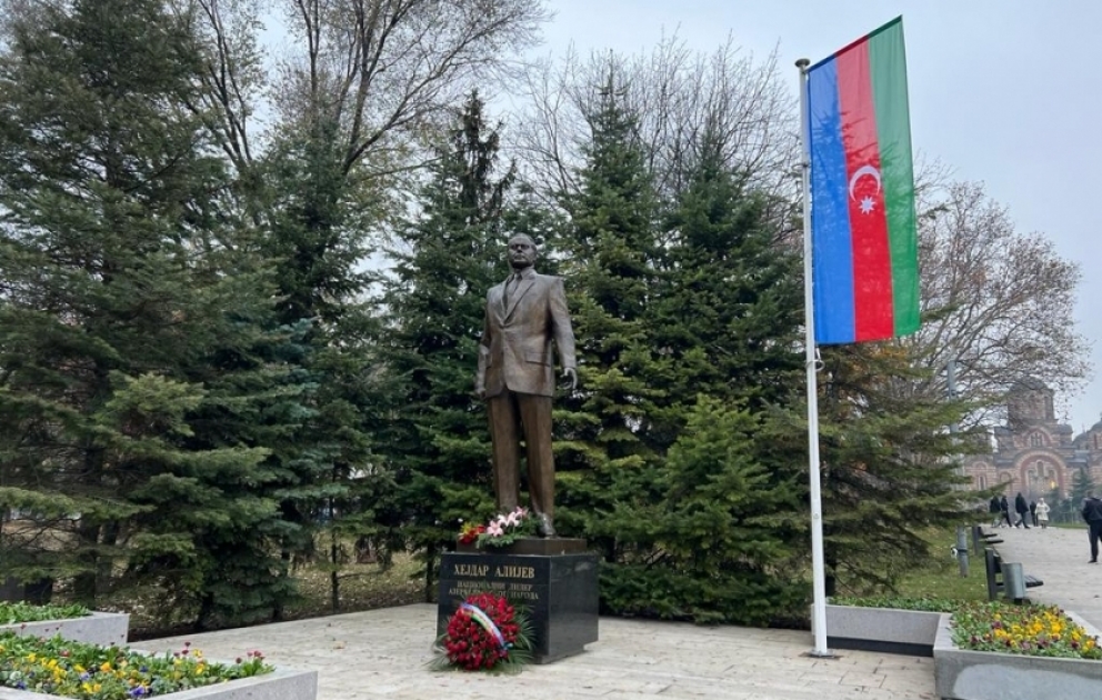 Ulu Öndərin abidəsinin yerləşdiyi Belqradın Taşmaydan parkı