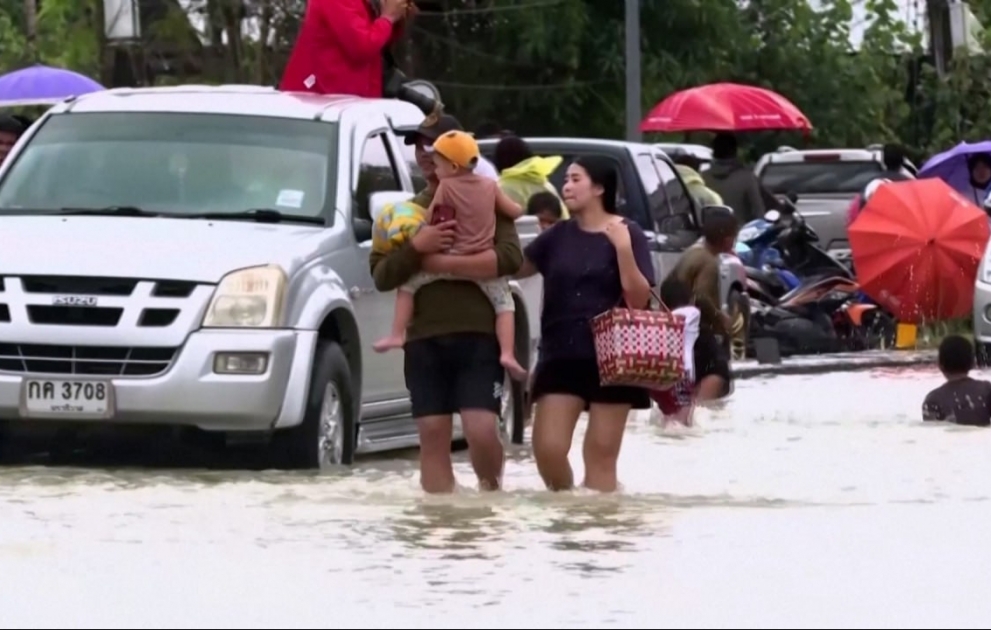 Flooding affects thousands in southern Thailand