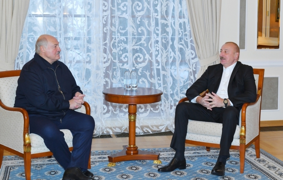 Sankt-Peterburqda Prezident İlham Əliyevin Belarus Prezidenti Aleksandr Lukaşenko ilə görüşü olub