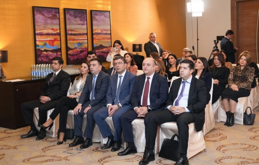 Bakou accueille une conférence portant sur le thème « Le rôle du Leader national Heydar Aliyev dans le développement de la presse azerbaïdjanaise »