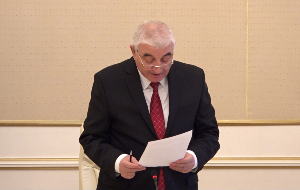 MSK İlham Heydər oğlu Əliyevin növbədənkənar prezident seçkilərinə namizədliyini qeydə alıb