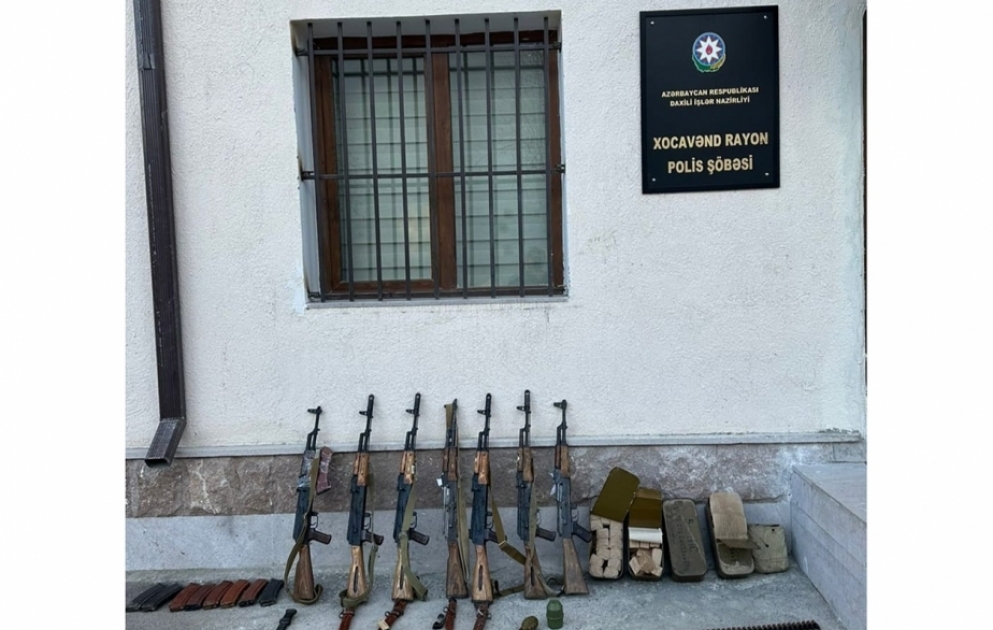 Polis əməkdaşları Xocavənddə silah-sursat aşkarlayıblar
