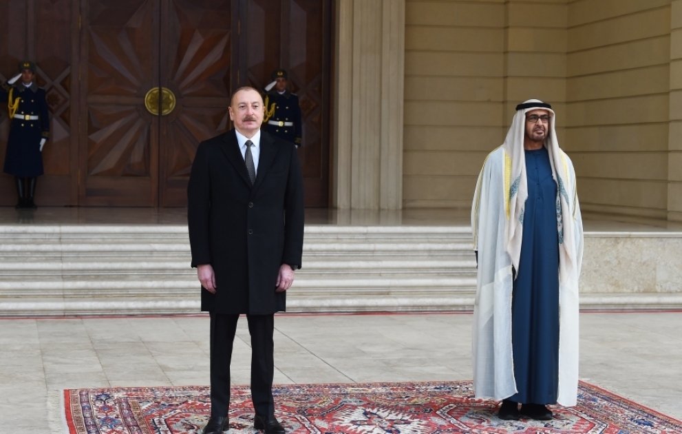 Offizieller Empfang des Präsidenten der Vereinigten Arabischen Emirate in Baku