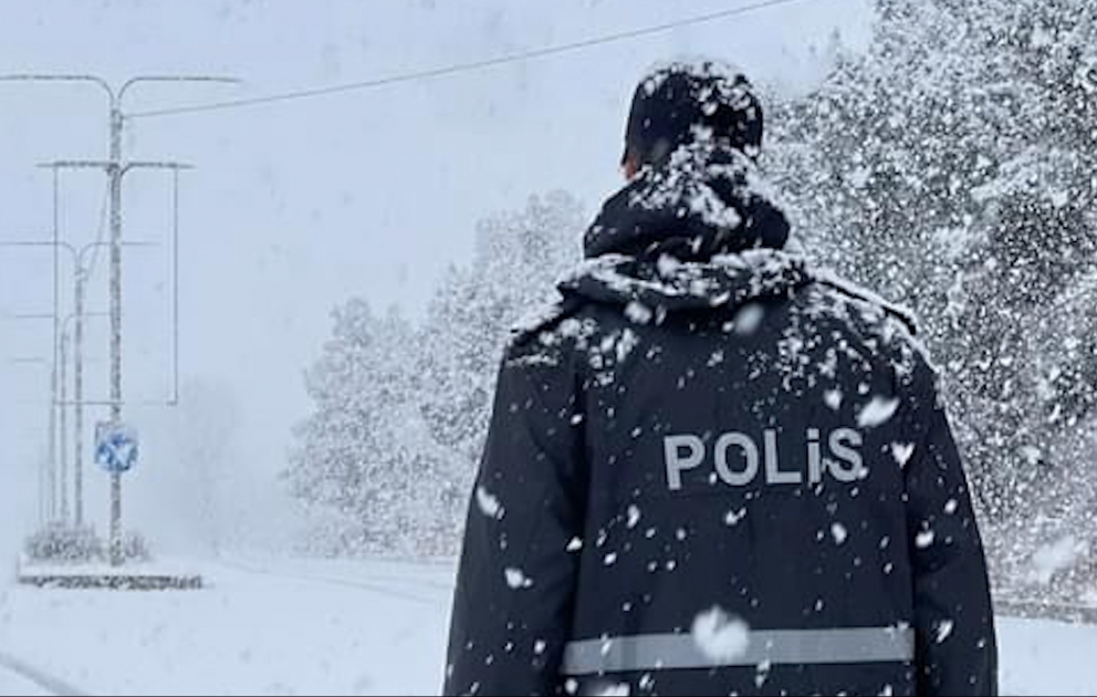 Xankəndidə polislər hava şəraitindən asılı olmayaraq xidmətini davam etdirir
