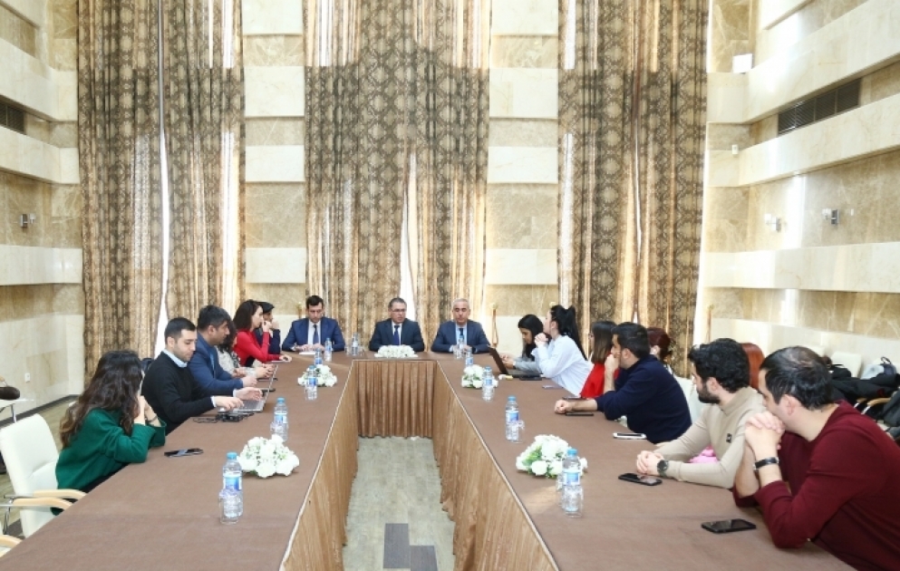 Prezident seçkilərində medianın roluna və vəzifələrinə həsr olunan praktiki seminar keçirilib