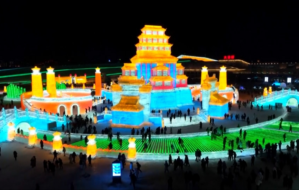China's Harbin Ice-Snow World breaks Guinness Record