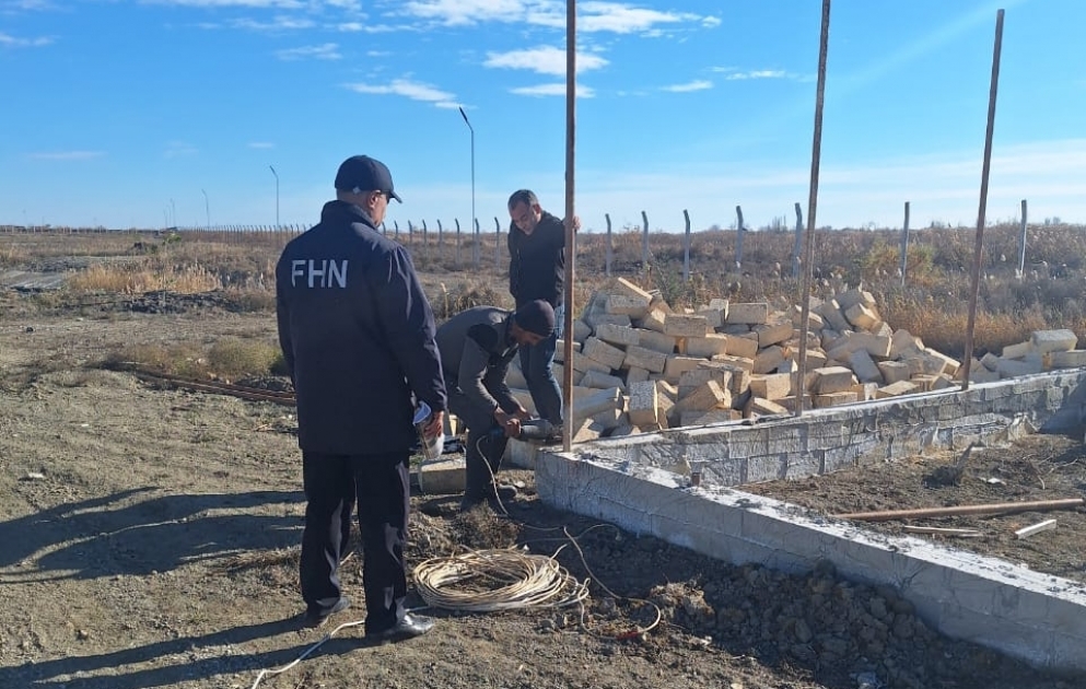 Kürdəmirdə qanunsuz tikili sökülüb