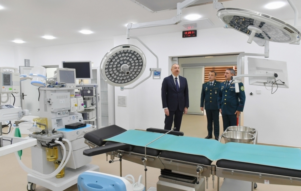 Prezident İlham Əliyev Bakıda Dövlət Sərhəd Xidmətinin yeni hərbi hospital kompleksinin açılışında iştirak edib