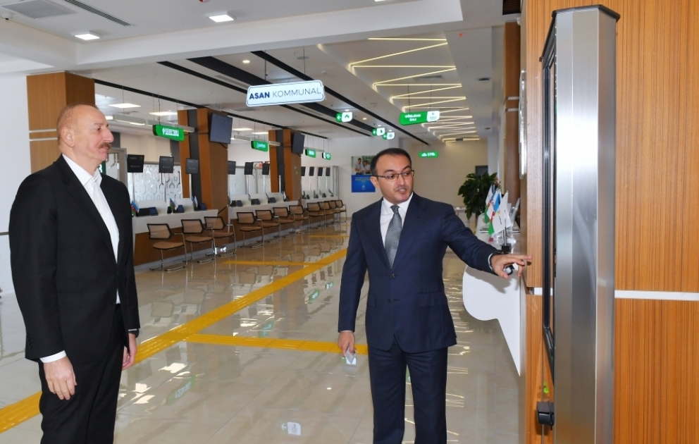 Le président Ilham Aliyev inaugure le centre régional du Service ASAN à Lenkeran