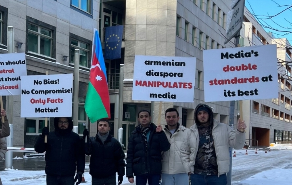 Varşavada Azərbaycan barədə yalan məlumatlar yayan nəşrə etiraz edilib
