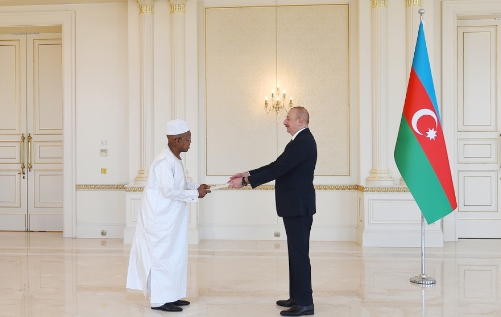 President of Azerbaijan Ilham Aliyev received credentials of incoming ambassador of Sierra Leone