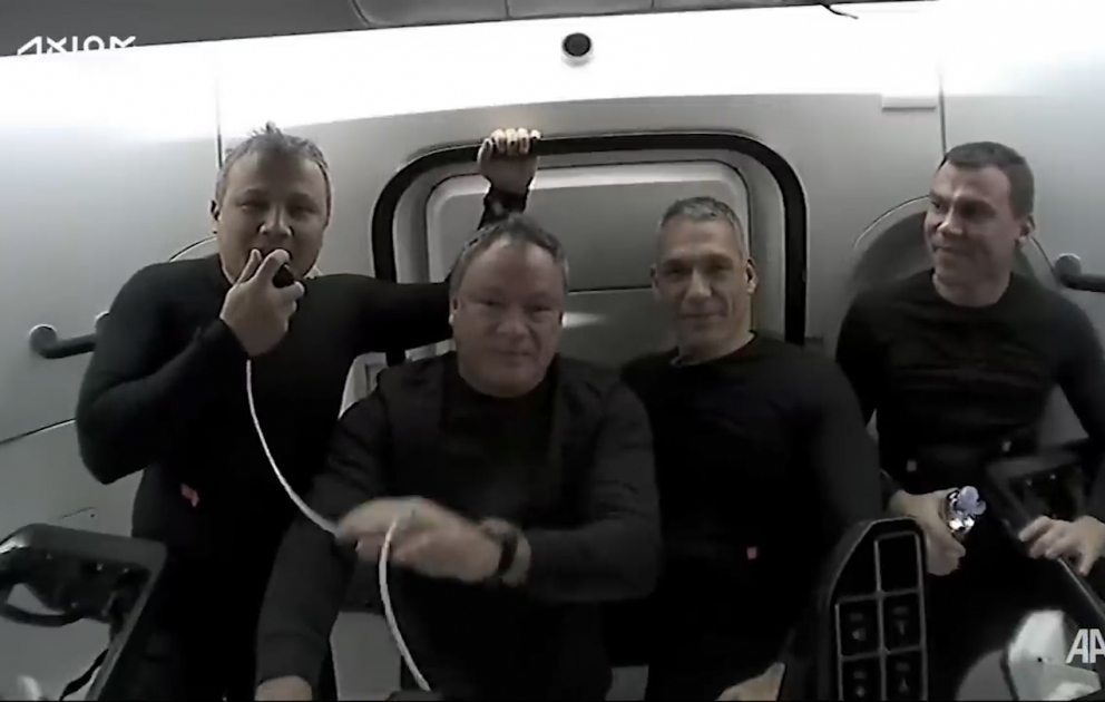 İlk  türk astronavt kosmosda: Gələcək göylərdədir