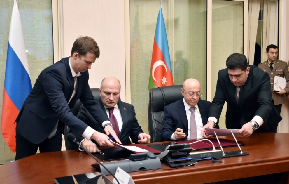 Azərbaycan və Rusiya Fövqəladə Hallar nazirlikləri arasında fəaliyyət planı imzalanıb