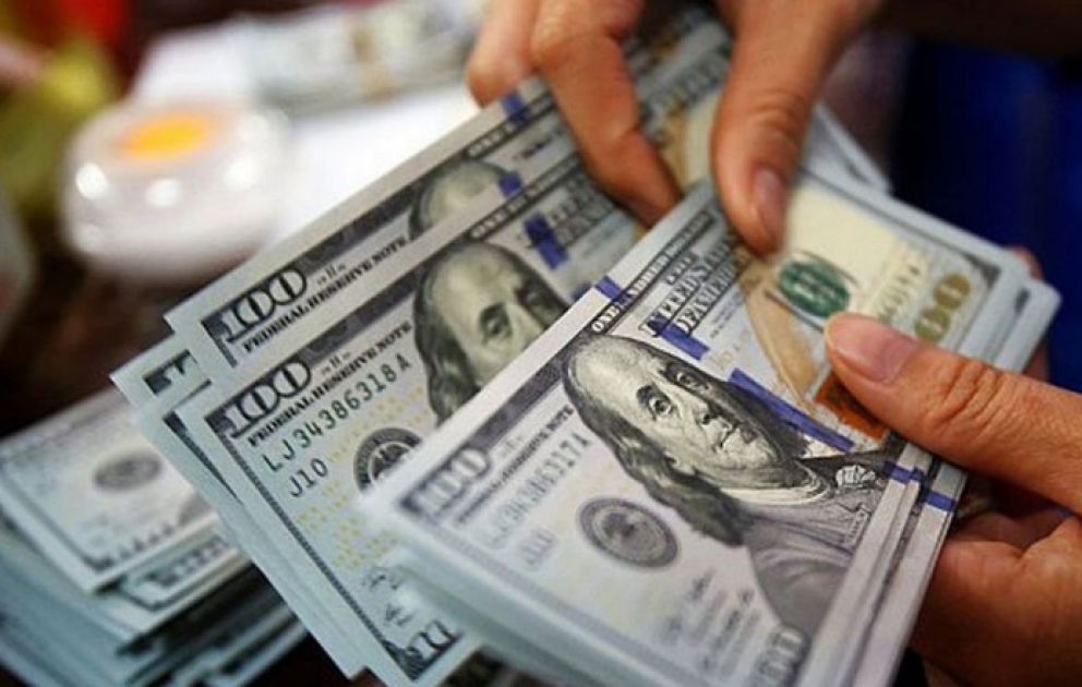 Banklarda köhnə dolların alışı ilə bağlı heç bir məhdudiyyət yoxdur