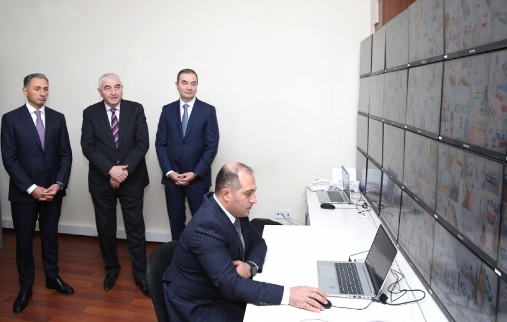 Prezident seçkiləri ilə əlaqədar veb-kameralara texniki nəzarət mərkəzinə baxış keçirilib