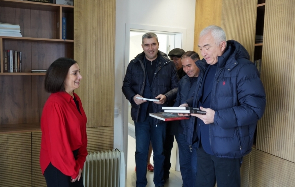 Laçında müasir kitabxana istifadəyə verilib